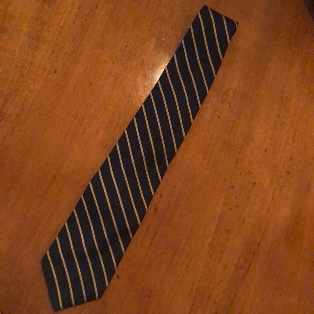 Brooks bros tie-navy and gold